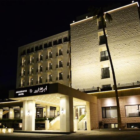 Ambassador, A Boutique Hotel Amman Exterior foto